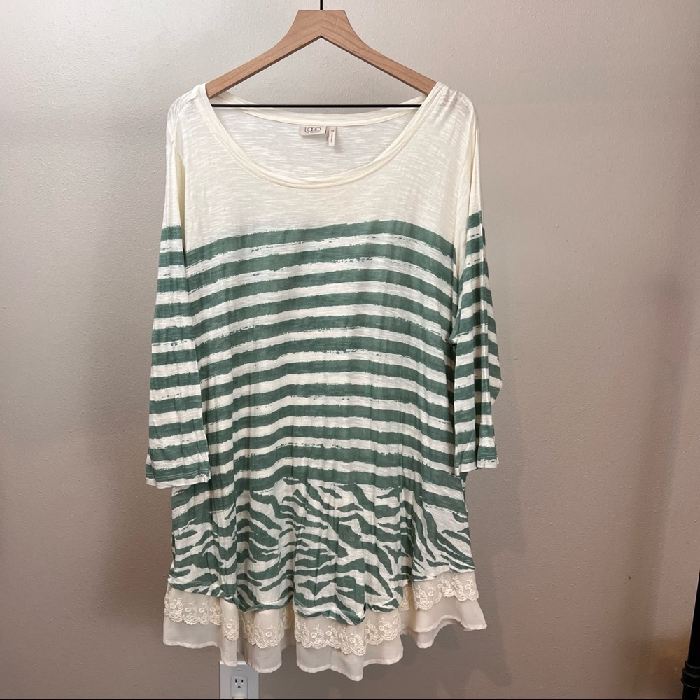 LOGO by Lori Goldstein Tunic Top Ruffle Bottom